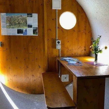 Mit Restaurant & Sportarena