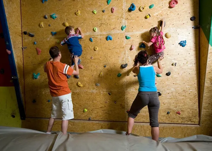 Mit Restaurant & Sportarena * Loèche-les-Bains