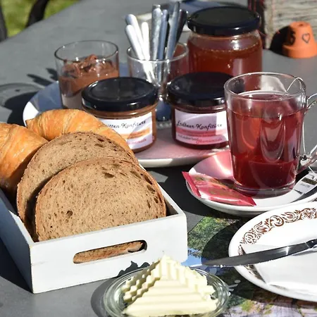 Camping Mit Restaurant & Sportarena Leukerbad